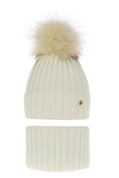 Зимний комплект для девочки: шапка и крем для дымохода Wilma