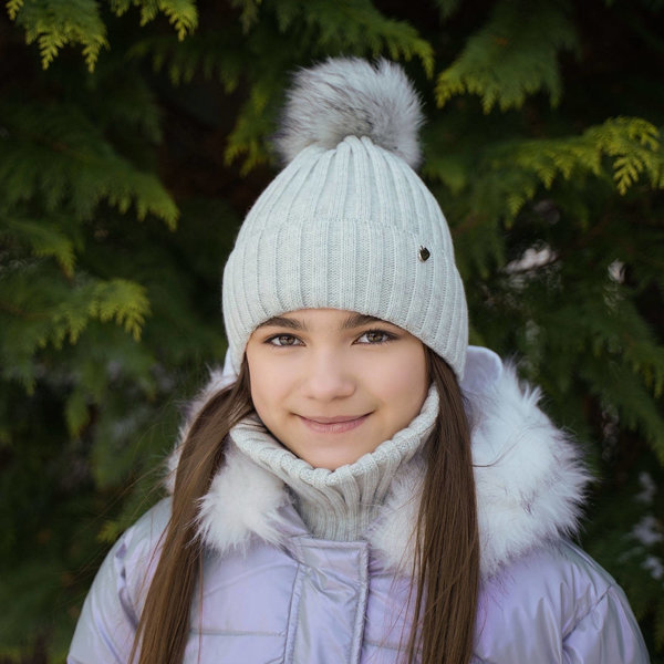 Зимний комплект для девочки: шапка и труба серая Wilma