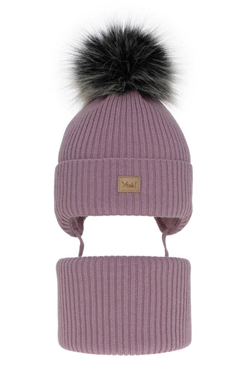 Зимний комплект для девочки: шапка и труба фиолетового цвета с помпоном Dilajla
